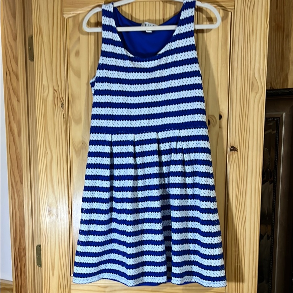 Elle Blue and White A-Line Pleated Dress